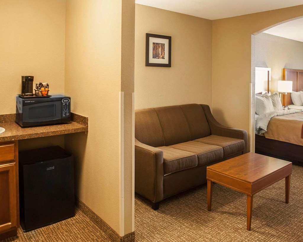 Quality Inn & Suites Georgetown - Seaford Room photo